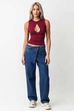 Hollow Sleeveless Vest — Burgundy