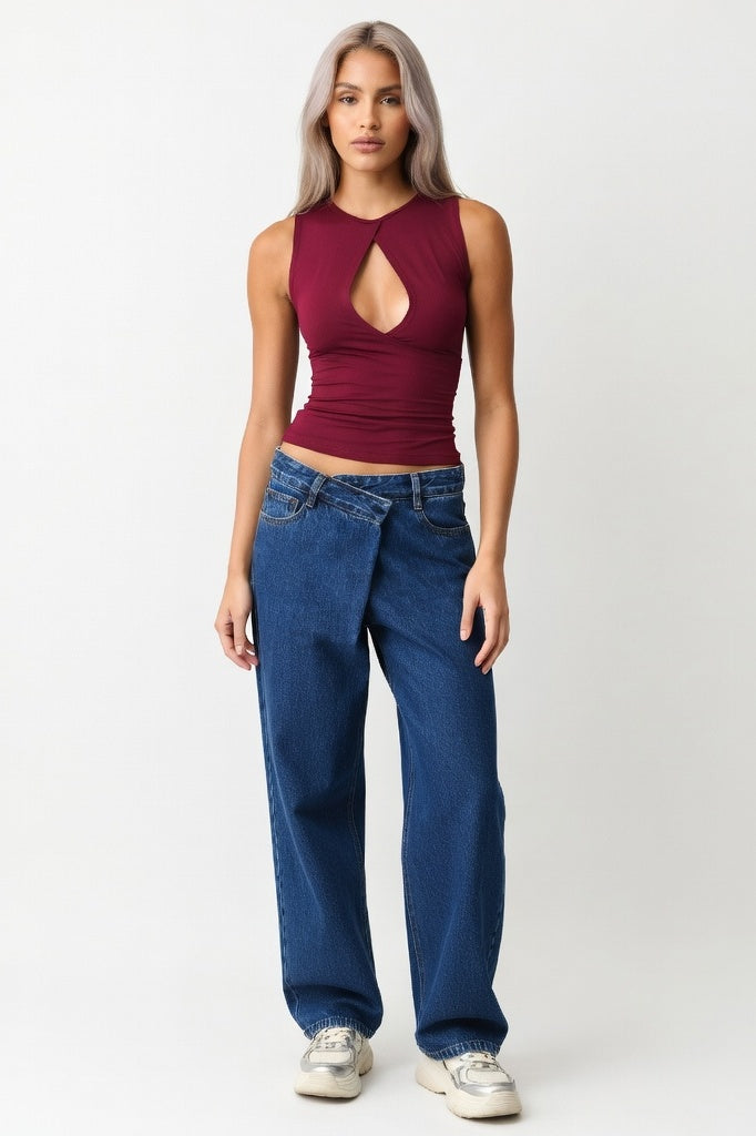 Hollow Sleeveless Vest — Burgundy