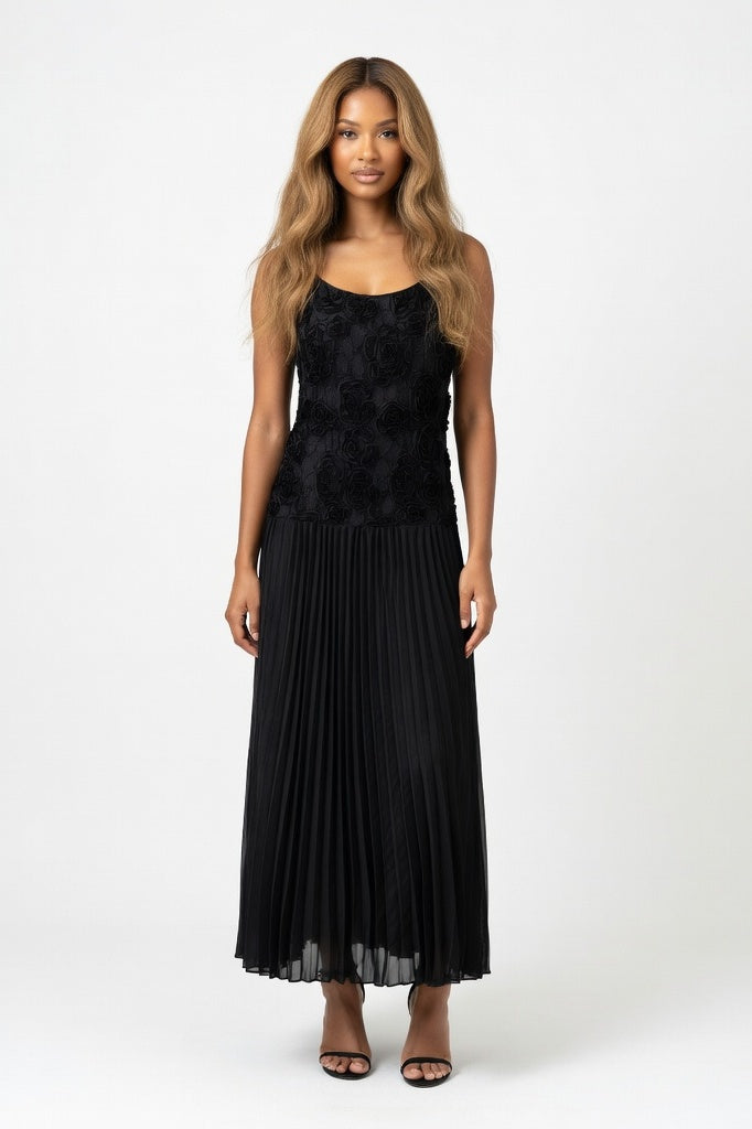 Rose Detail Ruffle Halter Dress — Black Long