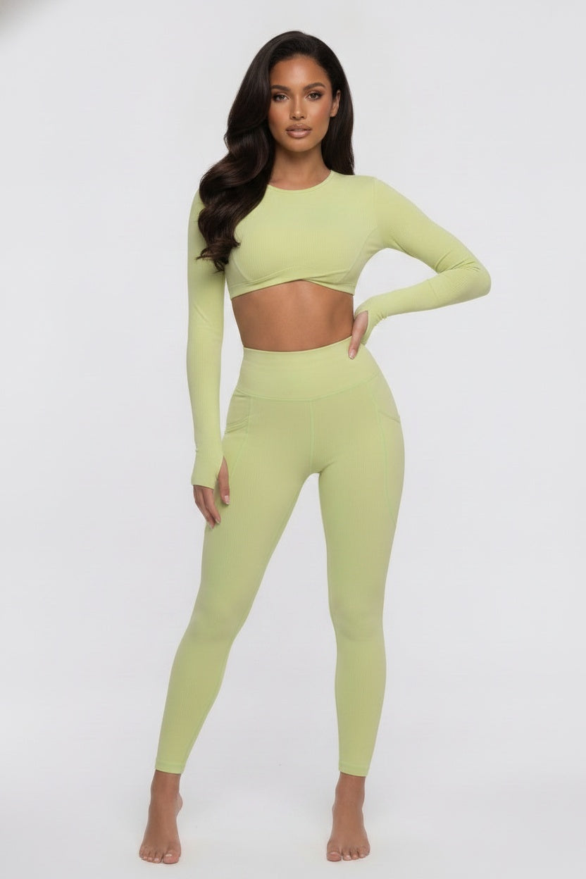 Built-In Pad Seamless Sports Top — S — Front