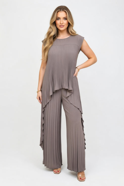Tailored Top & Pleated Pants Co-ord — front view