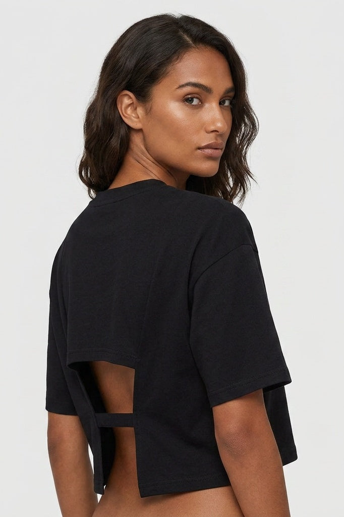 Round Neck Open-Back Loose Tee — M — Front